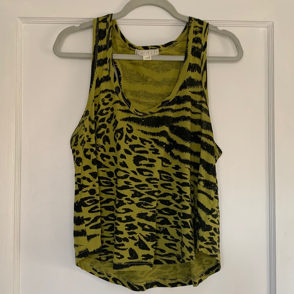 Green & Black Printed Racerback Tank - size L